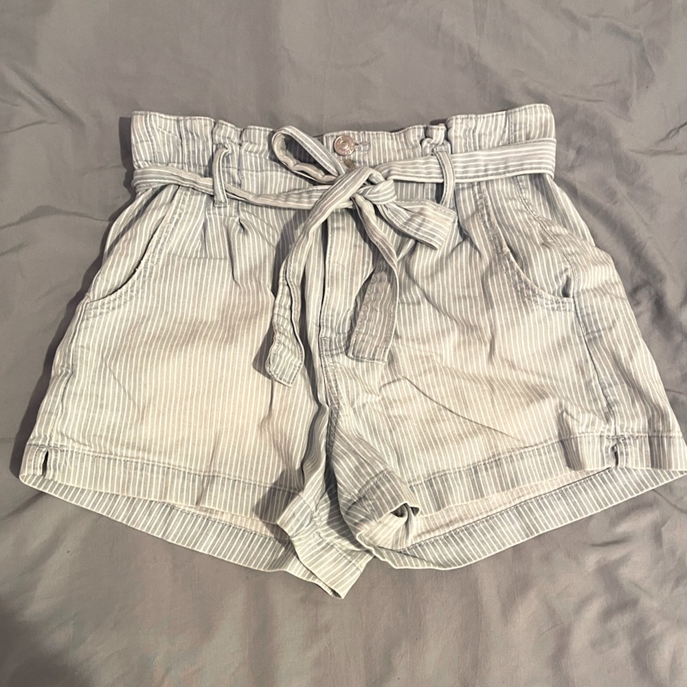 American Eagle Women’s Paperbag Striped Tie Shorts